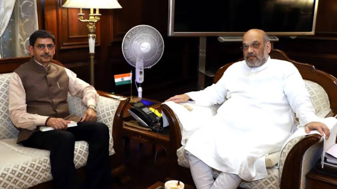 Amitshah and Rn Ravi