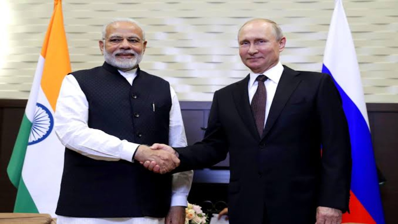 Modi and russian puthinai